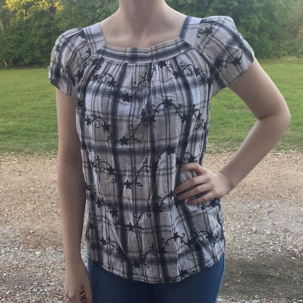 Black and white Peasant style blouse